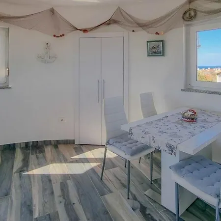Ferienwohnung Fur 4 Personen Ca 45 Qm In Novigrad, Istrien Istrische Riviera - B44557 Apartmán